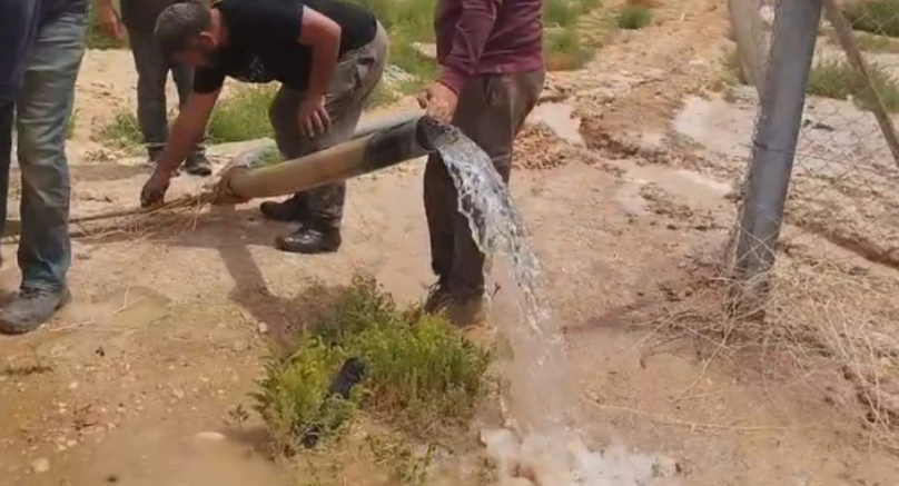 المياه: ضبط اعتداءات على خط ناقل في منطقة المغطس البحر الميت