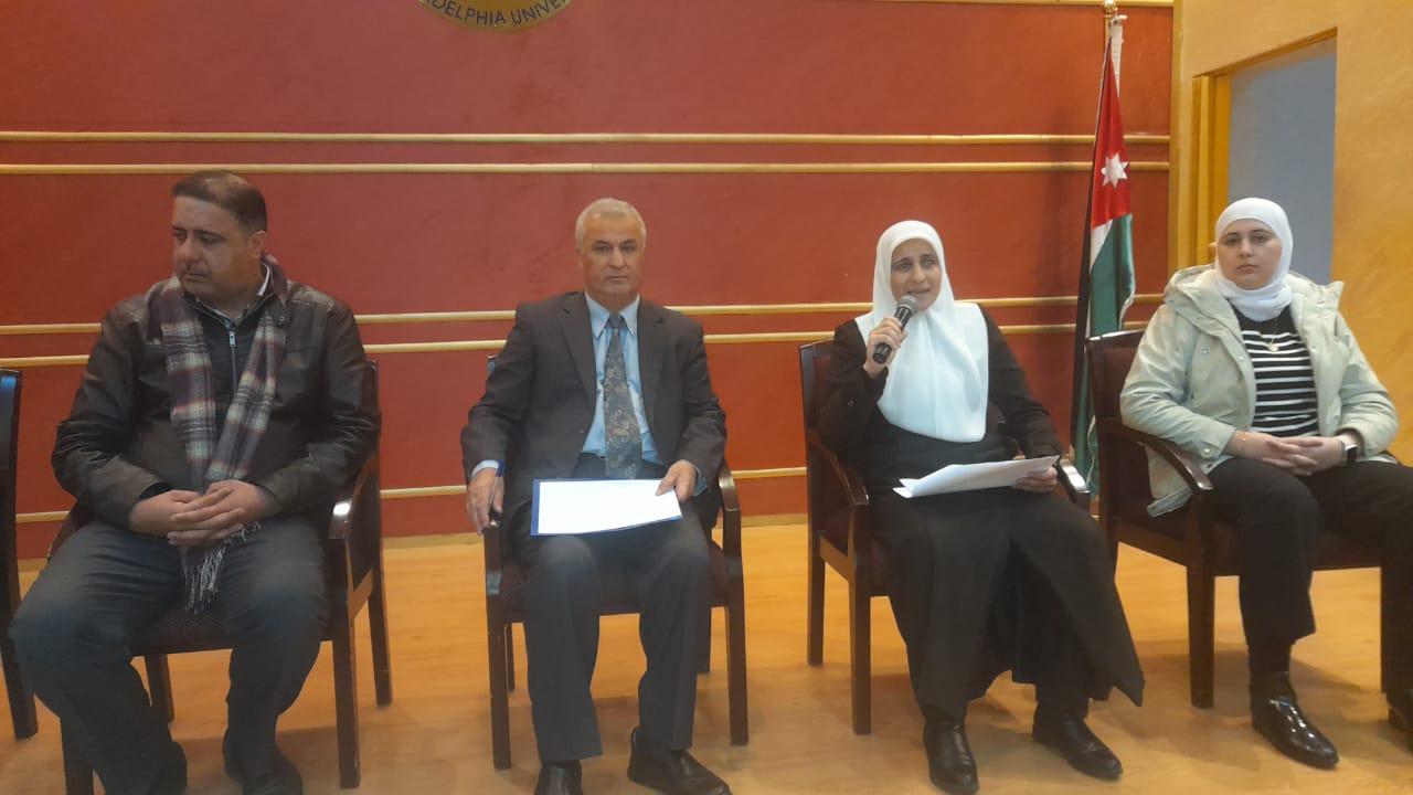 رئيس جامعة فيلادلفيا يلتقي الطلبة العُمانيين