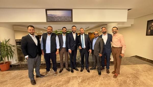 أنمار خليل ريالات  ..  مبارك الخطوبة