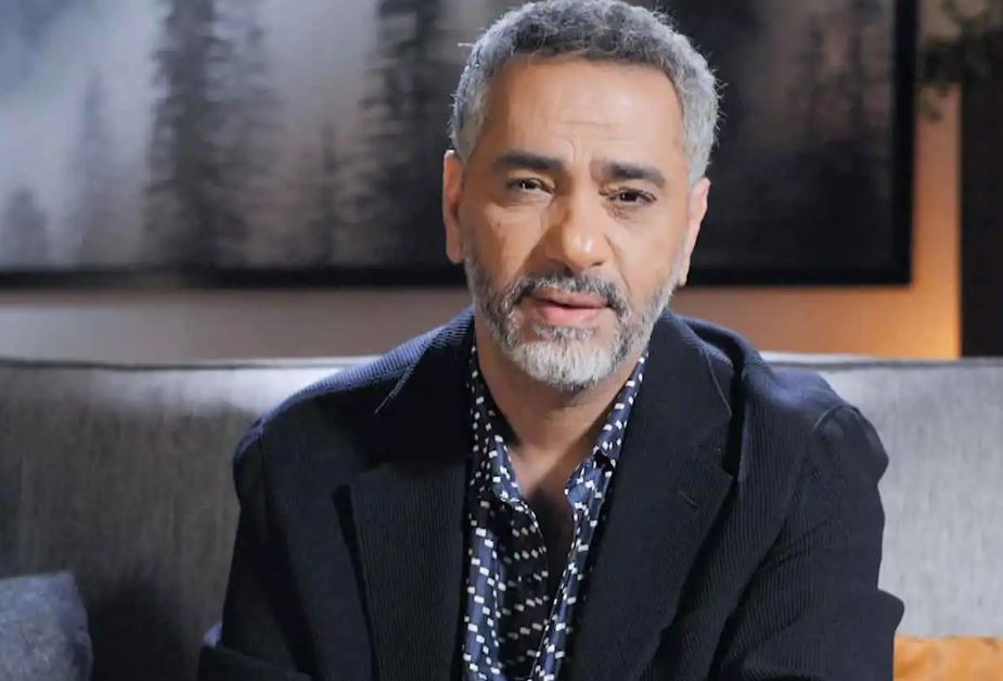 بعد غياب 14 عاماً ..  فضل شاكر يستعد لـ"عودة الغائب" والجمهور يتوافد للحفل 