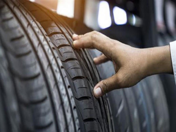 نصائح لحماية إطارات السيارات من التلف بالصيف