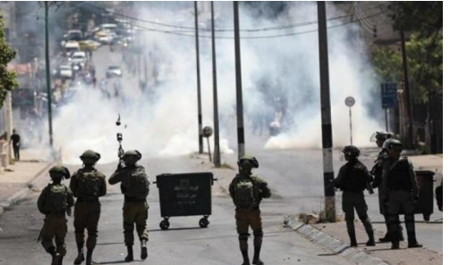 استشهاد فلسطيني وإصابة 10 آخرين في الخليل
