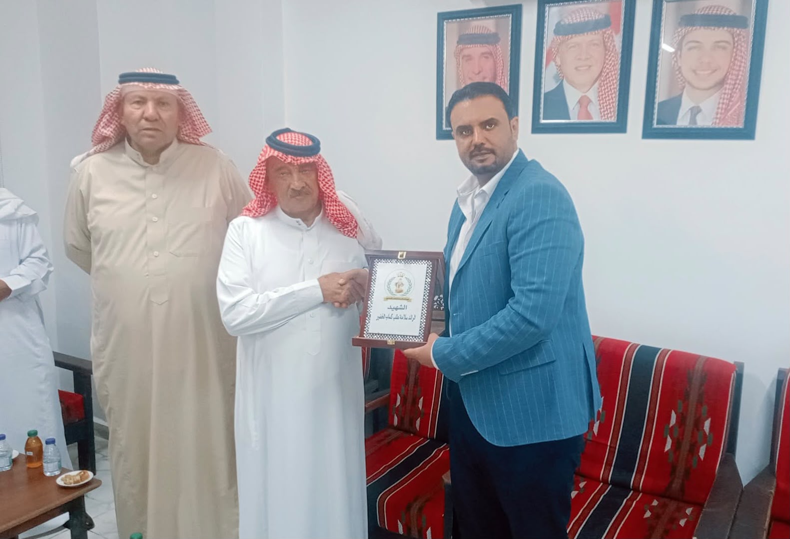 تجمع البادية الوسطى للمتقاعدين العسكريين يكرم الشهيد الرائد سلامة المحمود الخضير