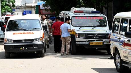  مقتل 3 أشخاص بحادث تحطم مروحية لخفر السواحل الهندي 