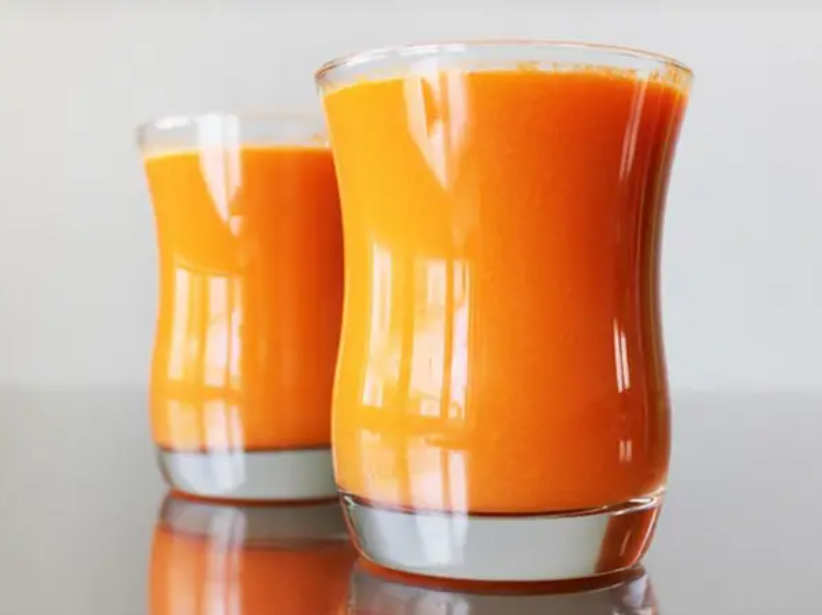 عصير صحي يحمل سر البشرة النضرة والمناعة القوية