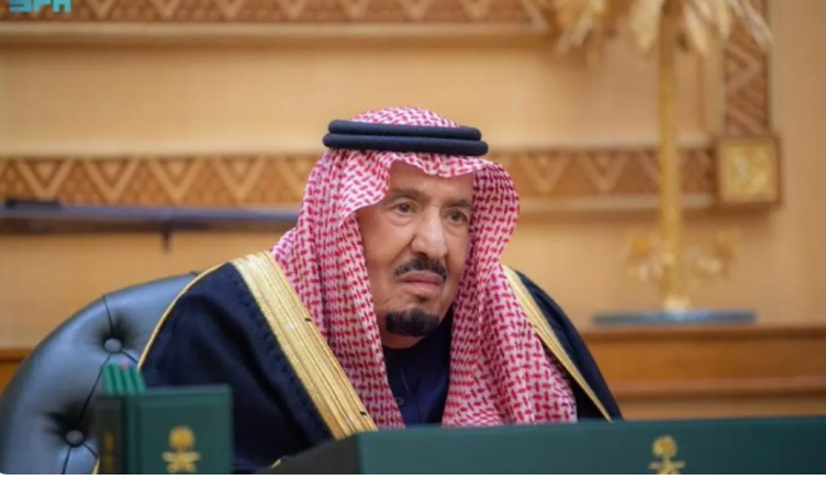 الملك سلمان: ماضون بنهج ثابت في خدمة الحرمين الشريفين