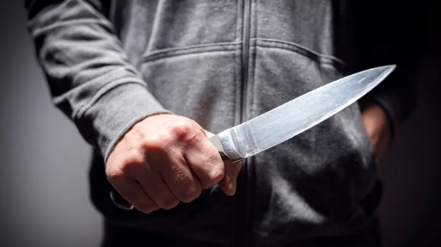 جريمة تروع مصر ..  ذبح مسناً وتجول برأسه في الشارع