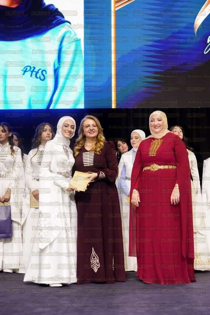 رغد سعيد النعيمات مبارك النجاح 