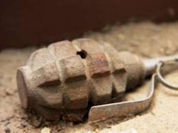 العثور على قنبلة يدوية من المخلفات القديمة في لواء الكورة