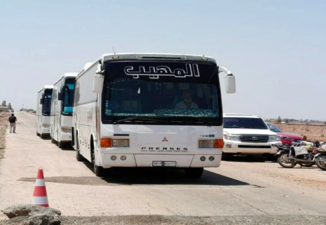الأردن يُجلي 83 أردنيا ومرافقيهم من السويداء السورية