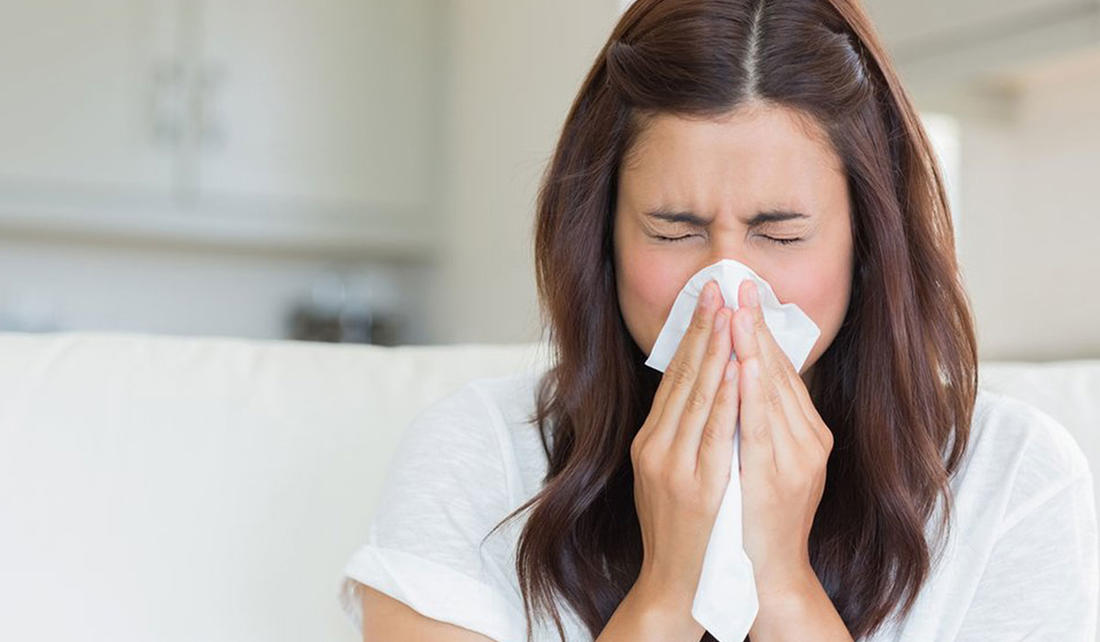 أسباب الإصابة بسيلان الأنف ..  متى تذهب للطبيب؟