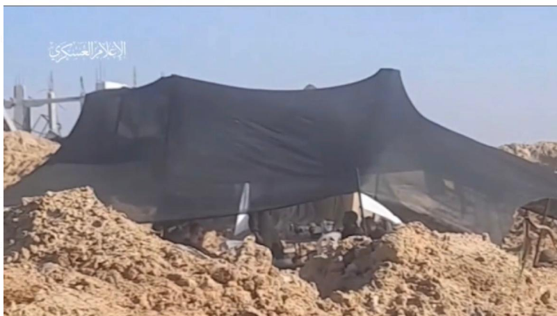 بالفيديو : كتائب القسام تنشر جانب من عملية رصد خيام تموضع جنود الاحتلال في منطقة حجر الديك 