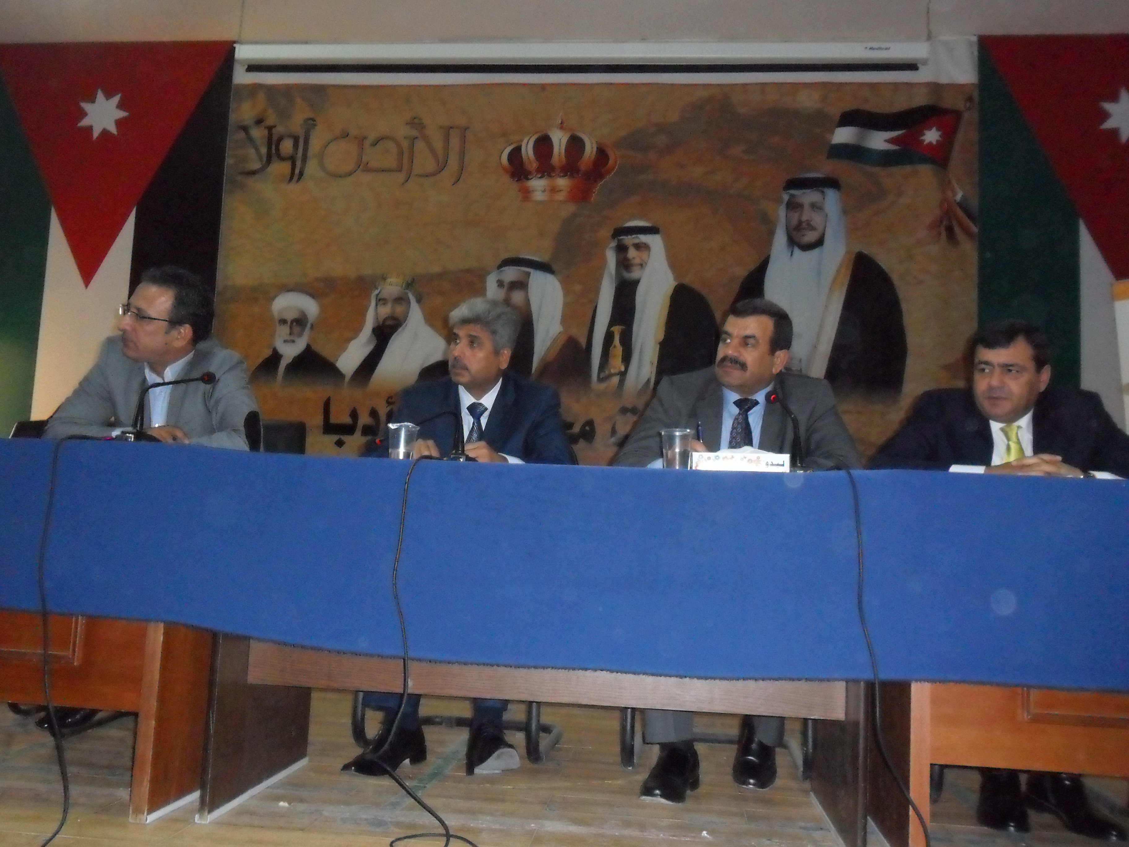 قانونية "النواب" تستمع الى مقترحات المواطنين حول مشروع قانون الانتخاب بمادبا 