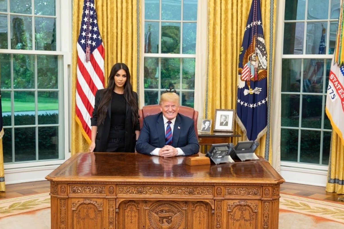 هل تصبح كيم كارداشيان سيدة أمريكا الأولى؟