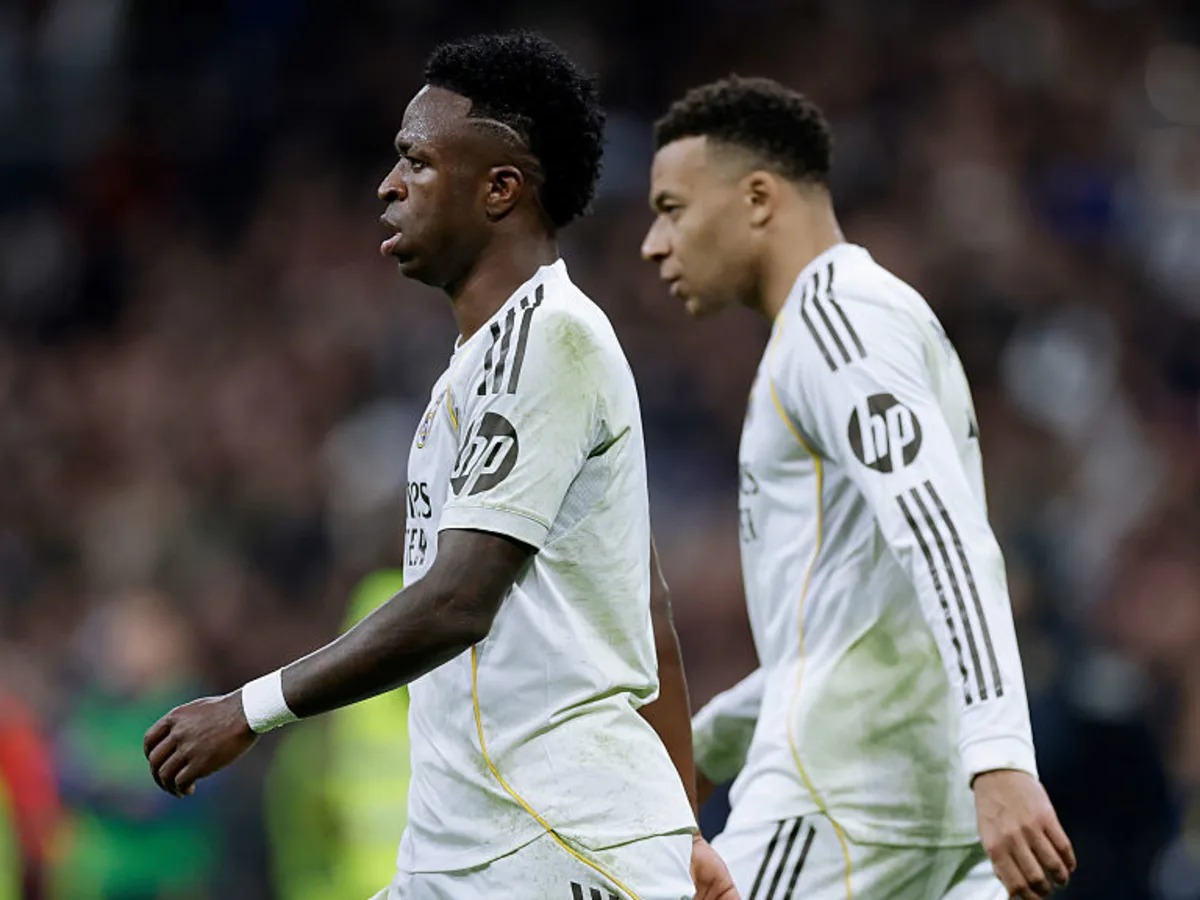 مبابي أم فينيسيوس؟ ..  من يجب طرده خارج ريال مدريد؟  