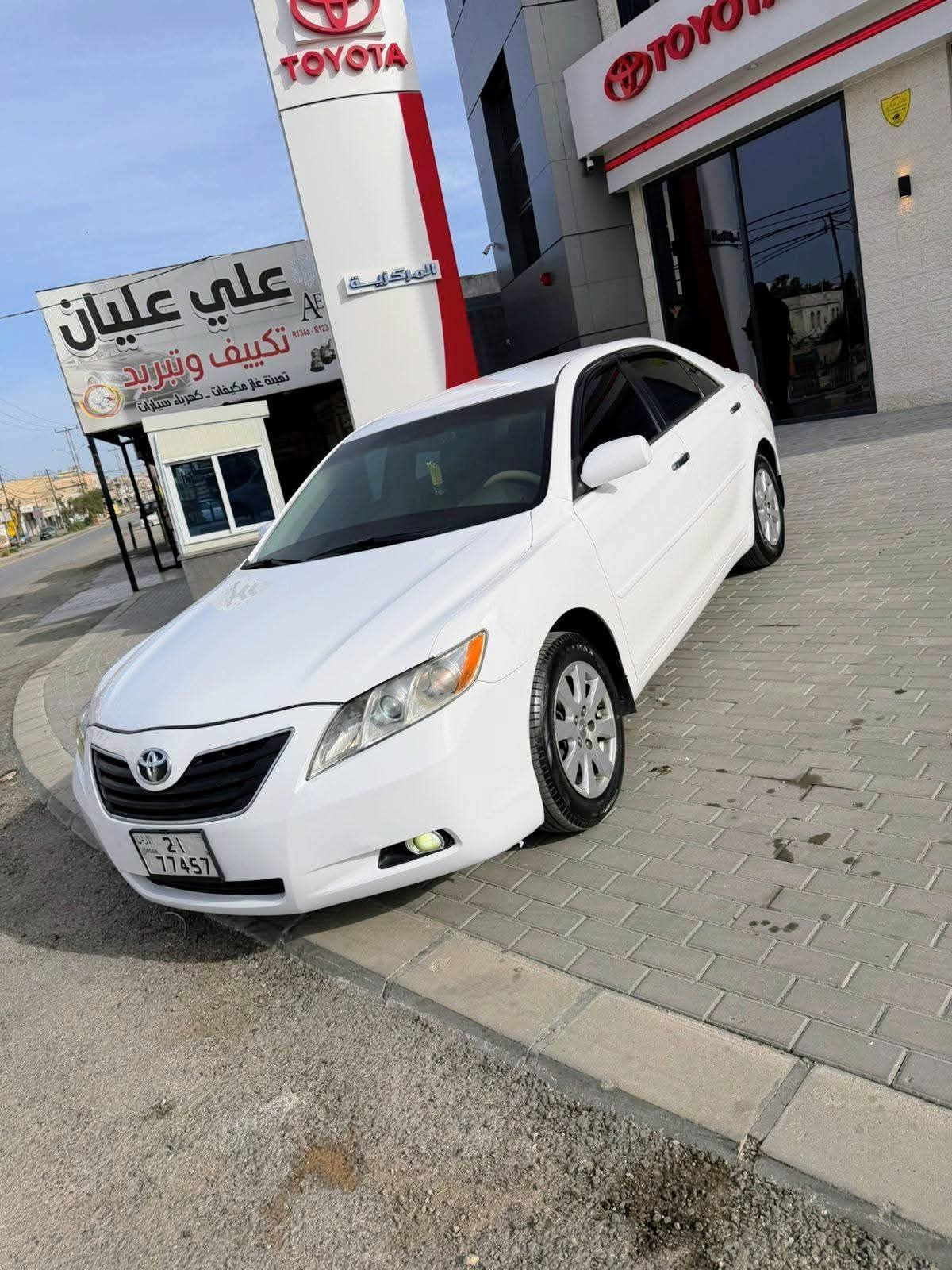 تويوتا كامري هايبرد 2009 للبيع 