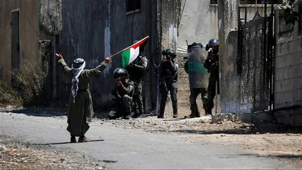 الشرطة الإسرائيلية تعلن مقتل ضابطين برتبة رائد ولواء في اشتباكات بغلاف غزة