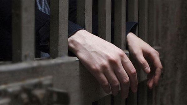 قصة سيدة  ..  سجنت 8 سنوات لقتلها 5 من اطفالها