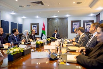 ولي العهد يؤكد أهمية التوسع في خدمات تطبيق "سند" لتسهيل الإجراءات على المواطنين