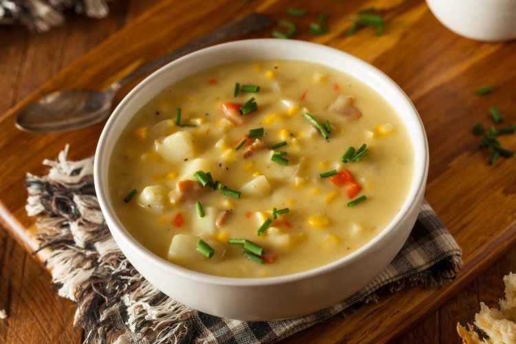 شوربة الذرة بالخضار