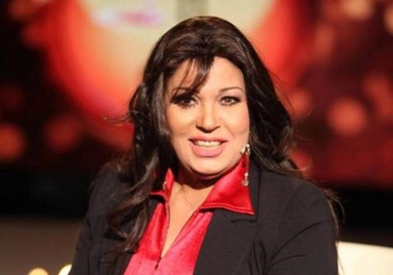 نقل فيفي عبده للمستشفى وإصابتها تمنعها من العودة للرقص