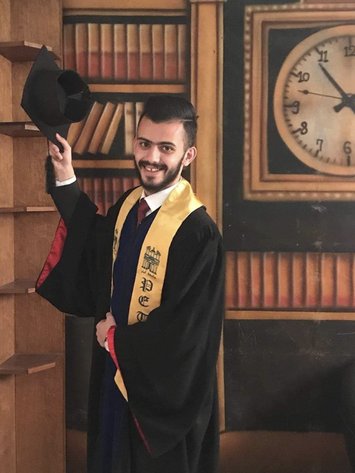 راكان الحديد  .. مبارك التخرج 