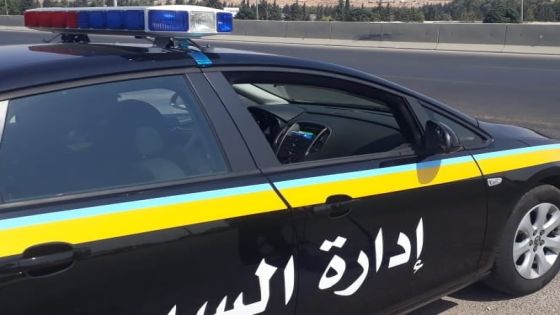 الأمن: مخالفة وحجز مركبات شكلت موكباً وأغلقت الطريق في إربد