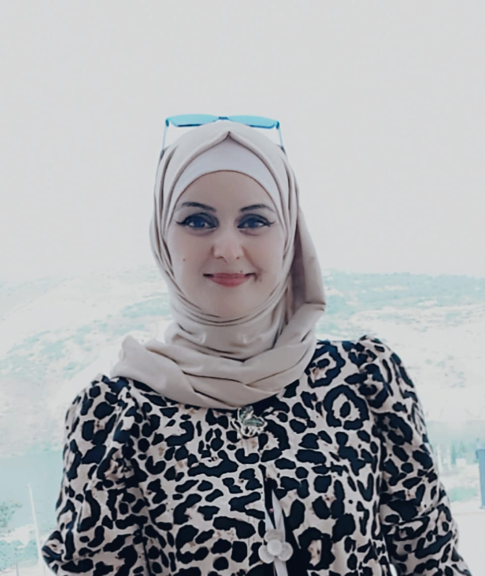 د. خولة الشحيمات تكتب: بين الحاجز الخفي والفهم: رحلة المراهقة مع الوالدين