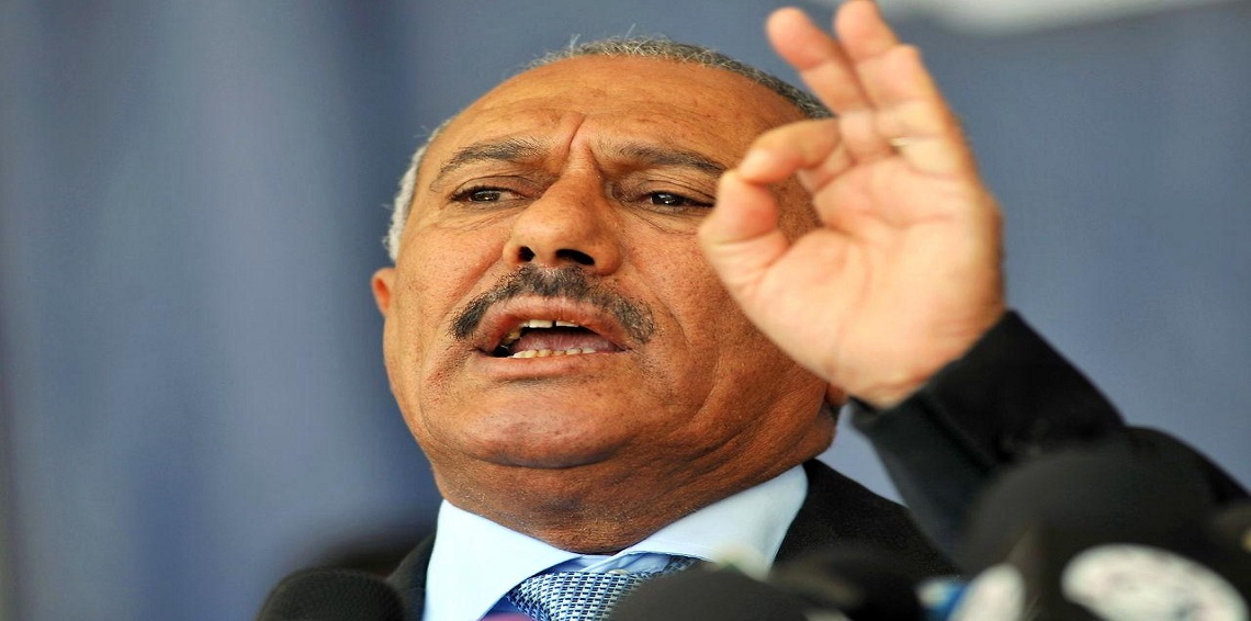 بعد اتهامه بالخيانه  ..   الرئيس اليمني السابق مخاطبًا الحوثيين: لا تصبوا الزيت على النار