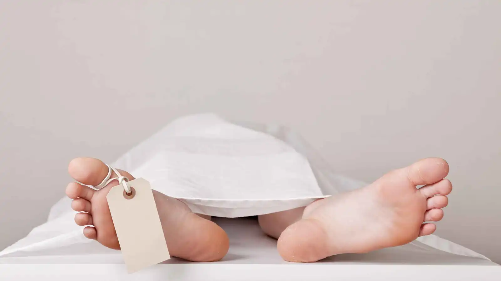 توقيف أب وأم بعد وفاة طفلهما في ظروف غامضة في اليمن
