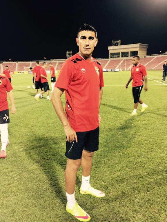 الأردني علي ذيابات : اعتذرتُ للنبر ولم أكن أقصد ضربه