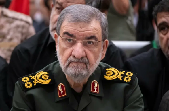 رضائي: لم أرد على رسالة فانس بعد وهرمز لن يُفتح قبل تنفيذ شروطنا