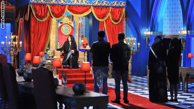 أحلام : "ذا كوين" لايعبر عن شخصيتي وتسرد تفاصيل ايقاف البرنامج 