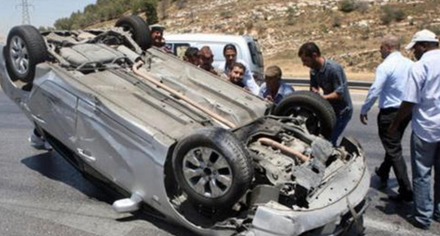 وفاة بتدهور سيارة على طريق عمان السلط