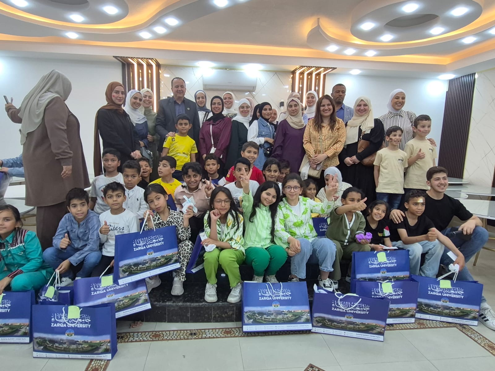 "فرحة عيد" تدخلها جامعة الزرقاء لأطفال دار الأيتام