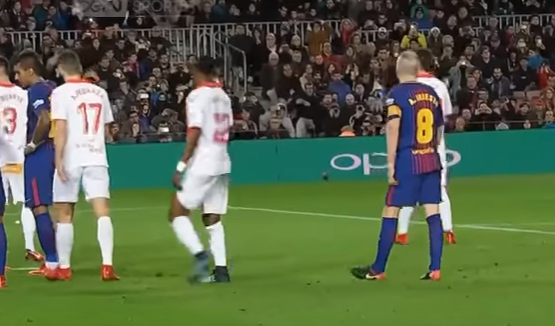 بالفيديو .. هدف ميسي الذي انقذ برشلونة من ضربة حرة اعجازية برشلونة والفيس الدوري الاسباني