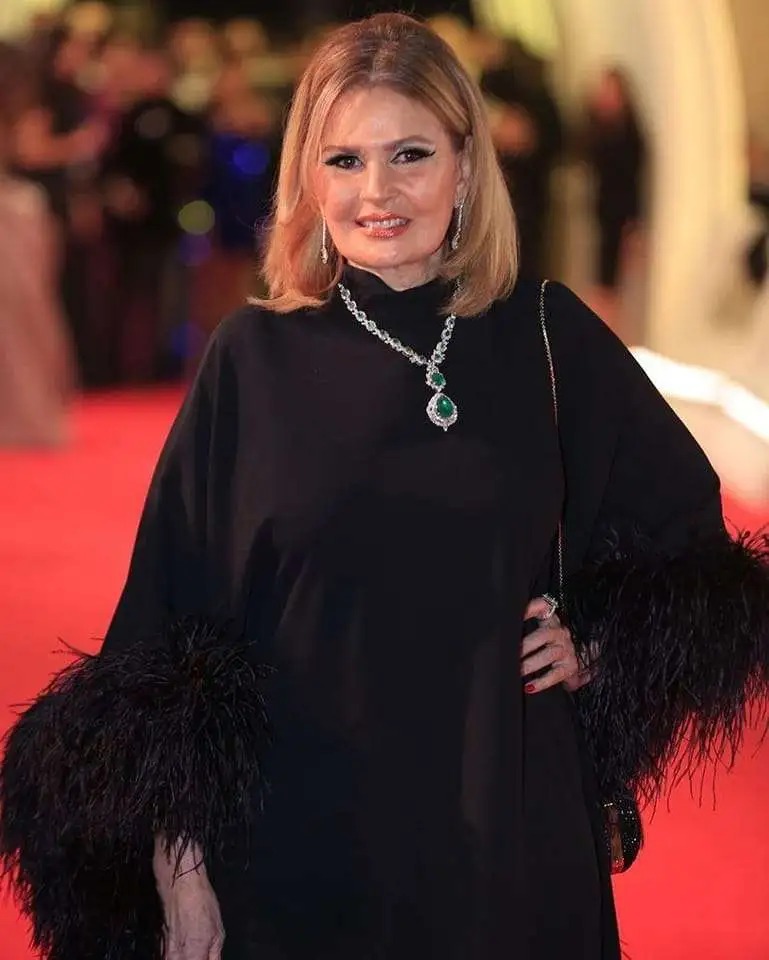 يسرا: "الجونة" ليس سجادة حمراء وفساتين فقط ومنى زكي تستحق التكريم