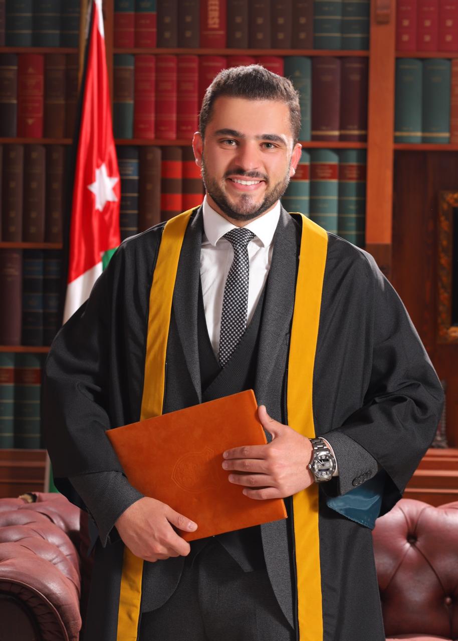 المهندس زيد وليد سويد تهانينا بالتخرج 