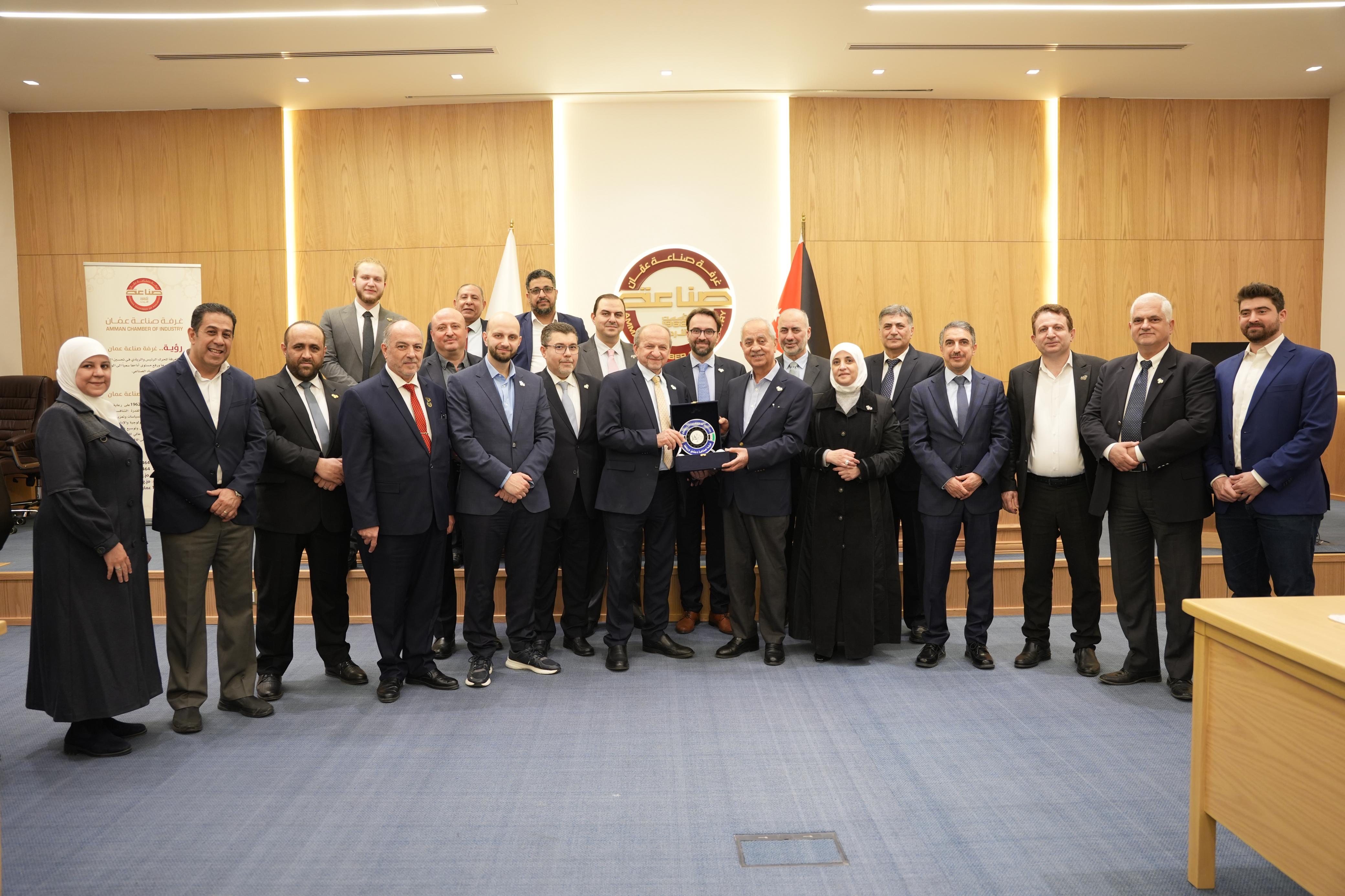 توقيع اتفاقية توأمة بين "صناعة عمان" و"صناعة دمشق وريفها"