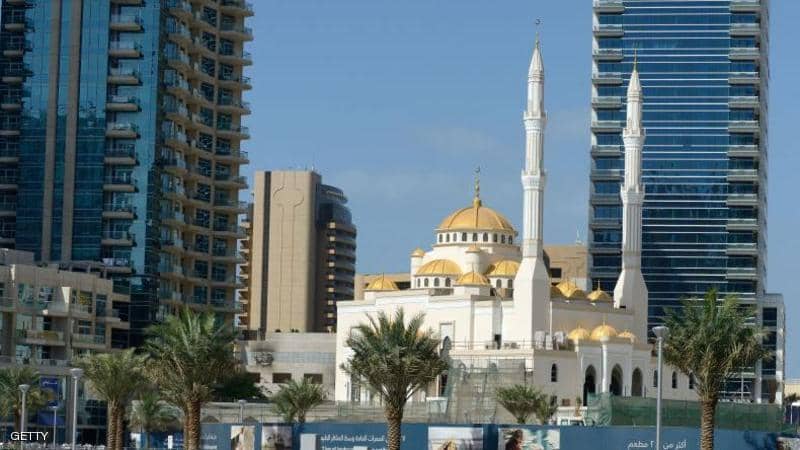 الإمارات تمدد إغلاق المساجد ودور العبادة لكبح انتشار كورونا