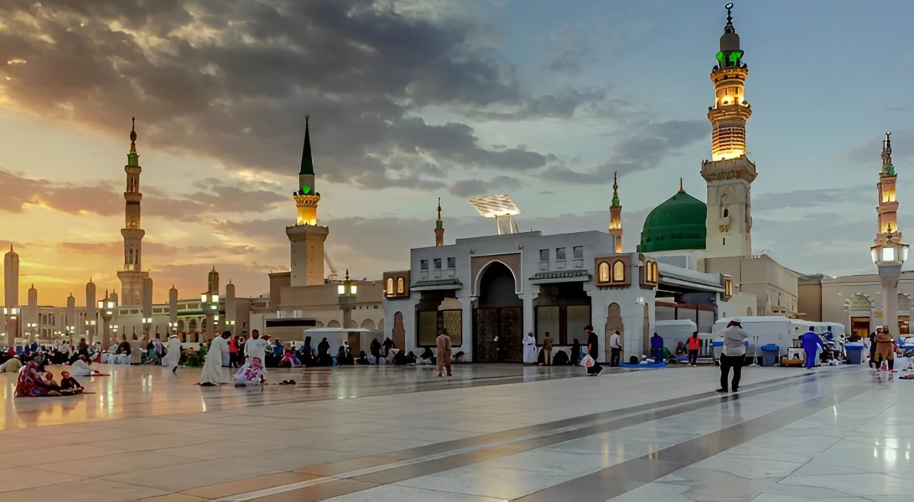 الأردنيون يحتفلون بذكرى المولد النبوي الشريف