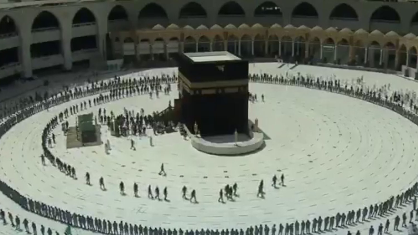 مراسم غسيل الكعبة المشرفة .. فيديو - Vimarsana News