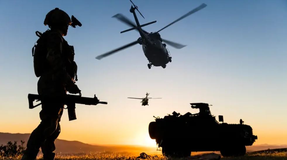 تحركات عسكرية أميركية مفاجئة تثير احتمال إرسال قوات برية لإيران