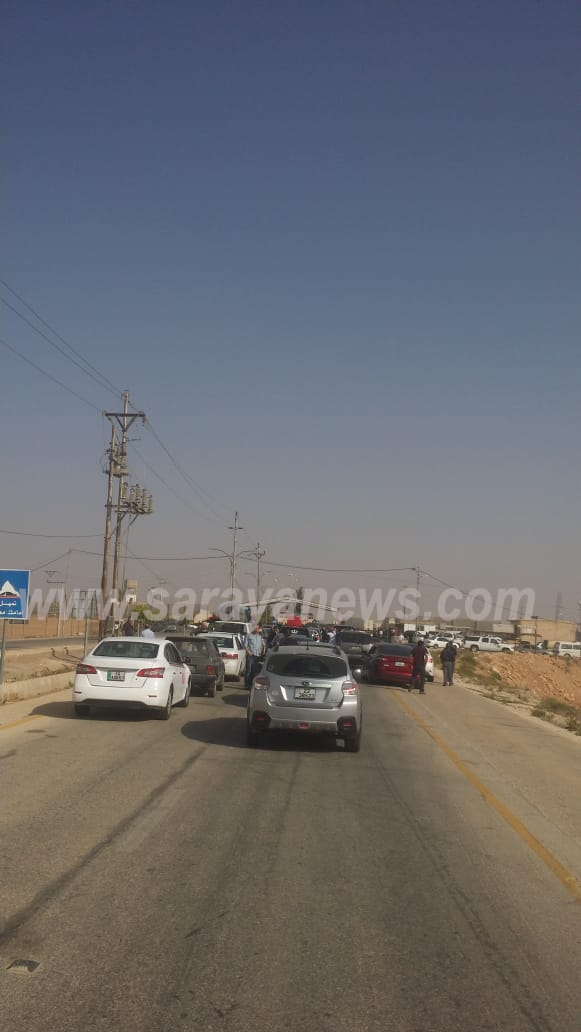 وقف إدخال المركبات والمغادرين لمعبر جابر بحلول الـ3 عصراً