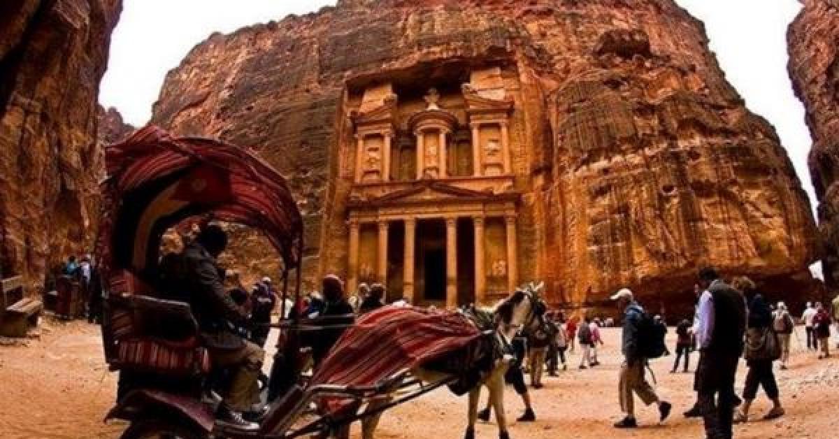 الفايز: أعداد السياح القادمين للمملكة تشهد زيادة ملحوظة 