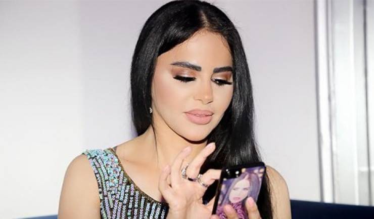بالفيدبو : هذه الفنانة طلبت الزواج من عمرو دياب!