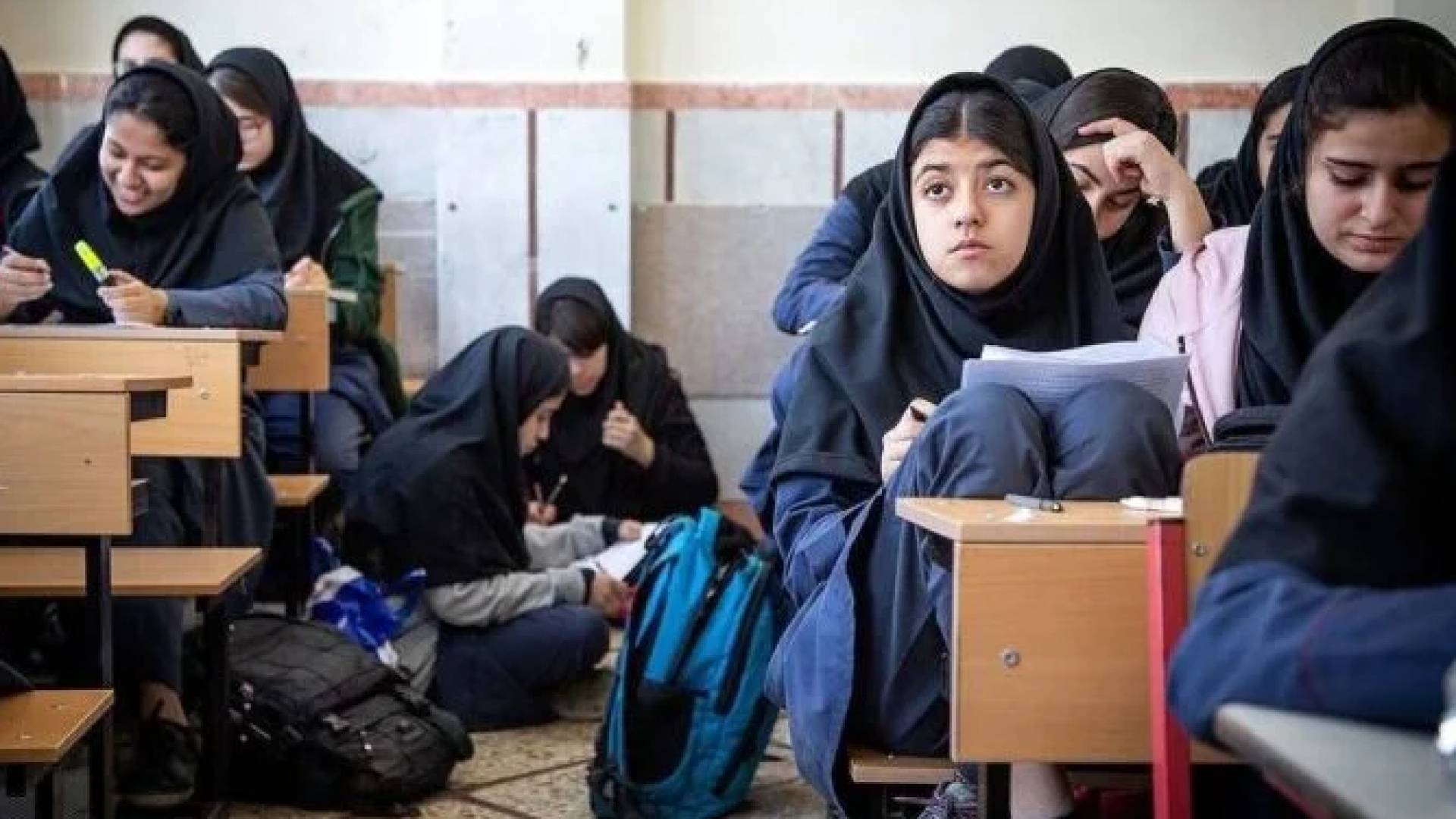وزارة التعليم الإيرانية: إلغاء الامتحانات النهائية في عدة محافظات