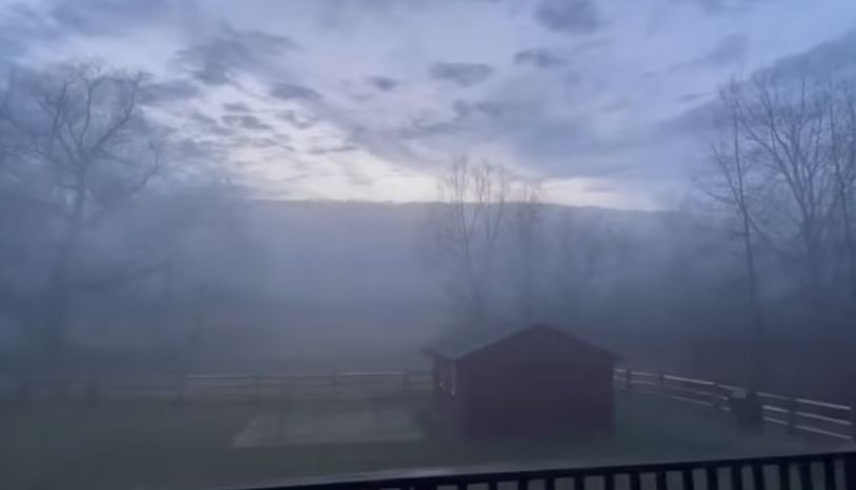 رائحة غريبة تنتشر مع الضباب في مدينة أمريكية ..  ما الأسباب؟