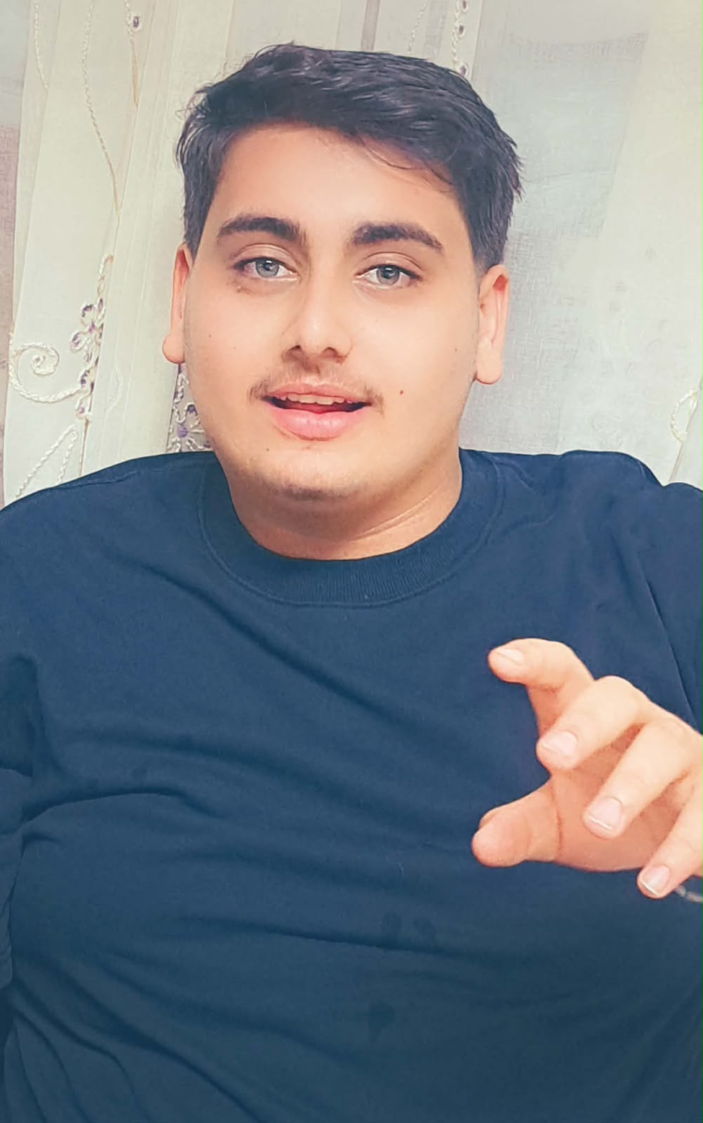 الف مبارك النجاح للطالب "محمد زياد أبو رمان"