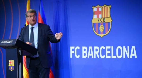 برشلونة يبيع جزءاً من أصوله لتجاوز كوارث بارتوميو